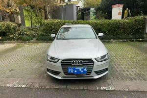 奥迪A4L 奥迪 A4L 30TFSI 手动舒适型