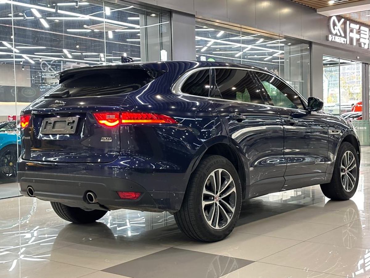 捷豹 F-PACE  2019款 2.0T 四驅(qū)R-Sport運(yùn)動(dòng)版圖片