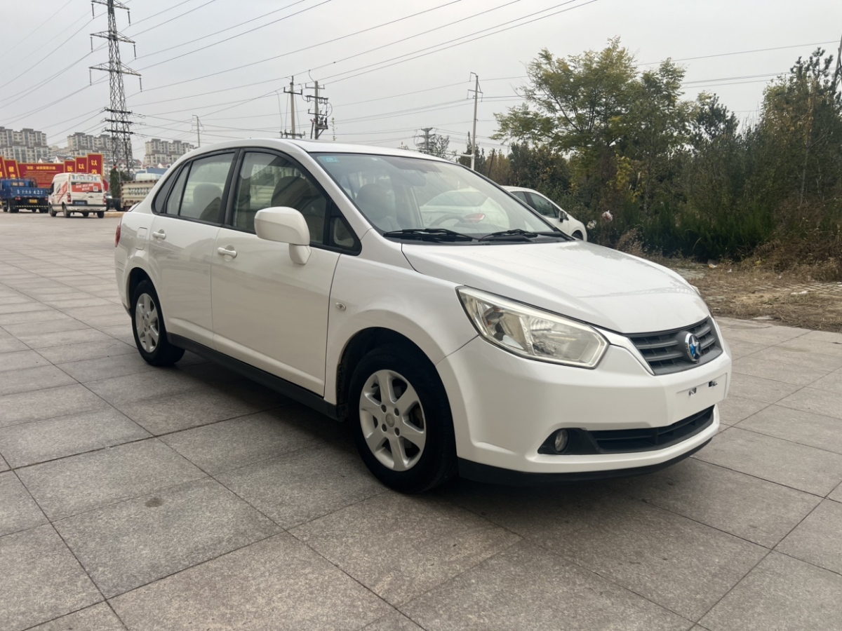 啟辰 D50  2013款 1.6L 手動豪華版圖片