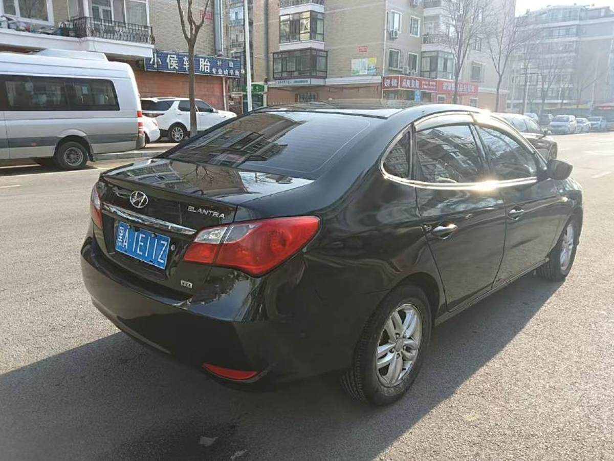 現(xiàn)代 悅動(dòng)  2011款 1.6L 自動(dòng)舒適型圖片