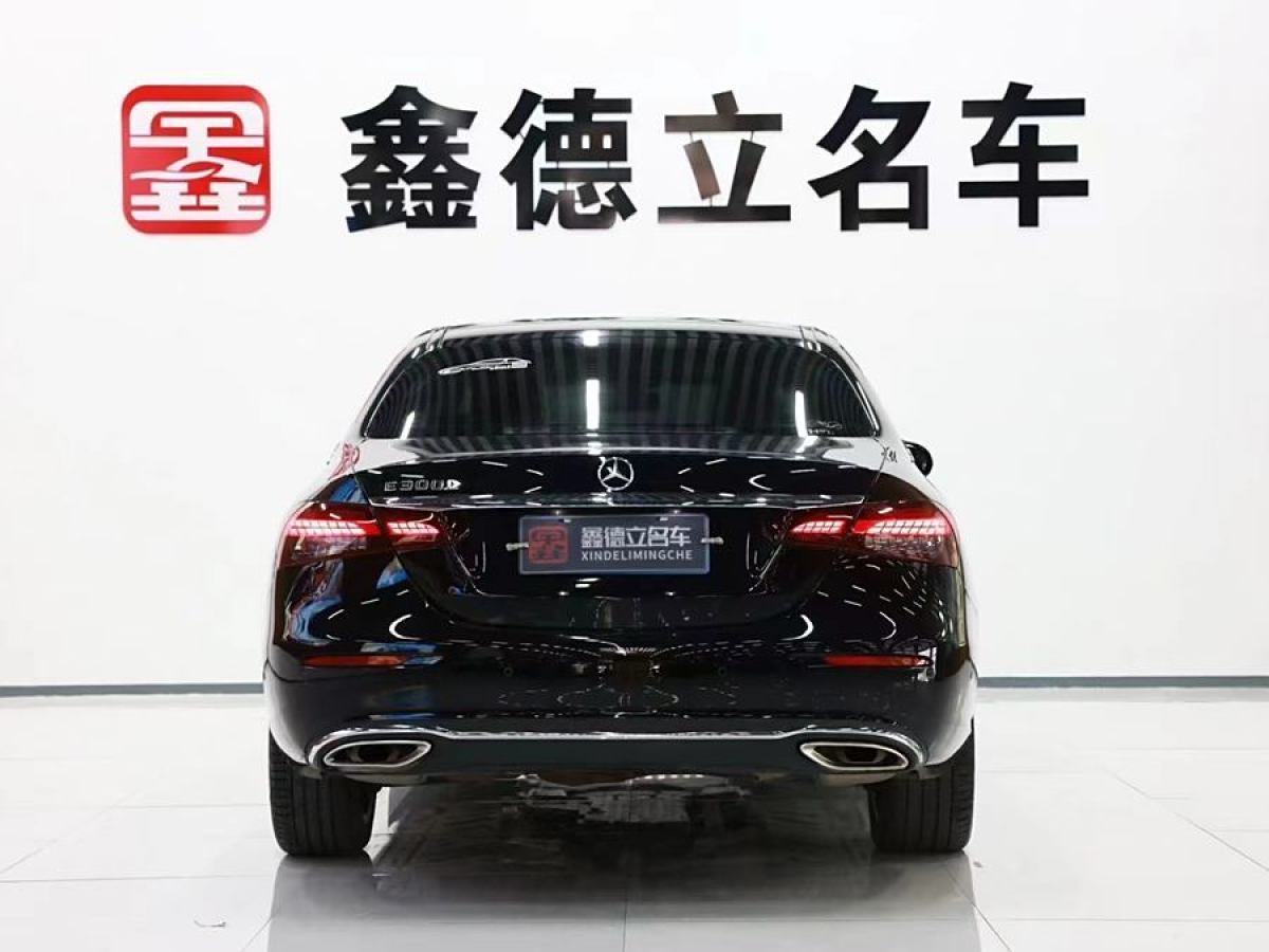 奔馳 奔馳E級  2020款 改款 E 300 L 運動時尚型圖片