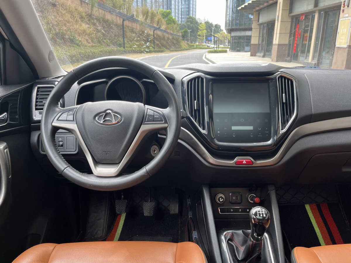 2017年4月长安欧尚 CX70  2016款 1.6L 手动豪华型
