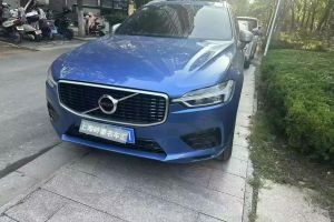 XC60 沃尔沃 T4 智逸版