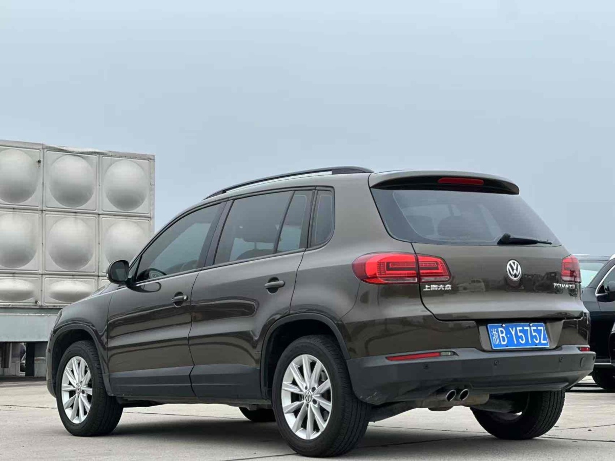 大眾 途觀  2015款 1.8TSI 自動(dòng)兩驅(qū)風(fēng)尚版圖片
