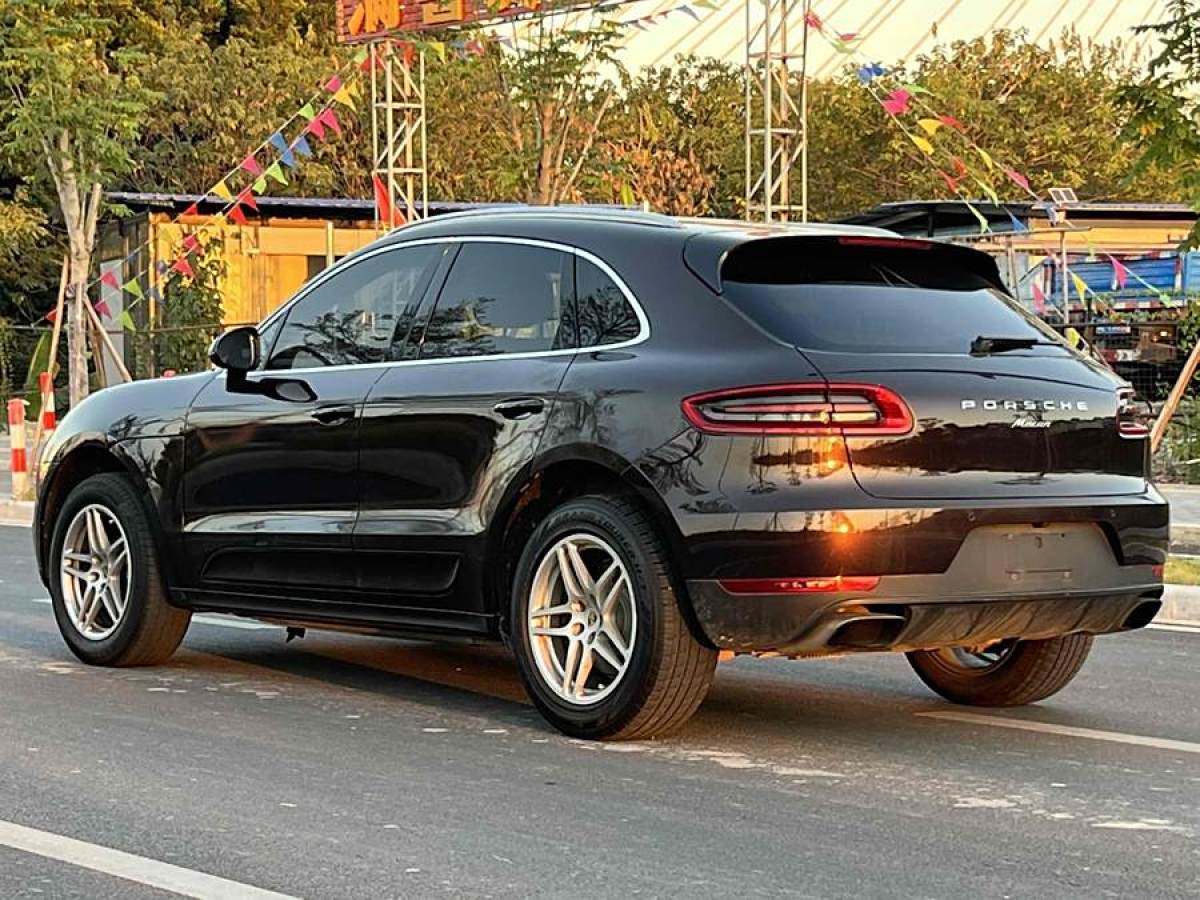 保時(shí)捷 Macan  2014款 Macan 2.0T圖片