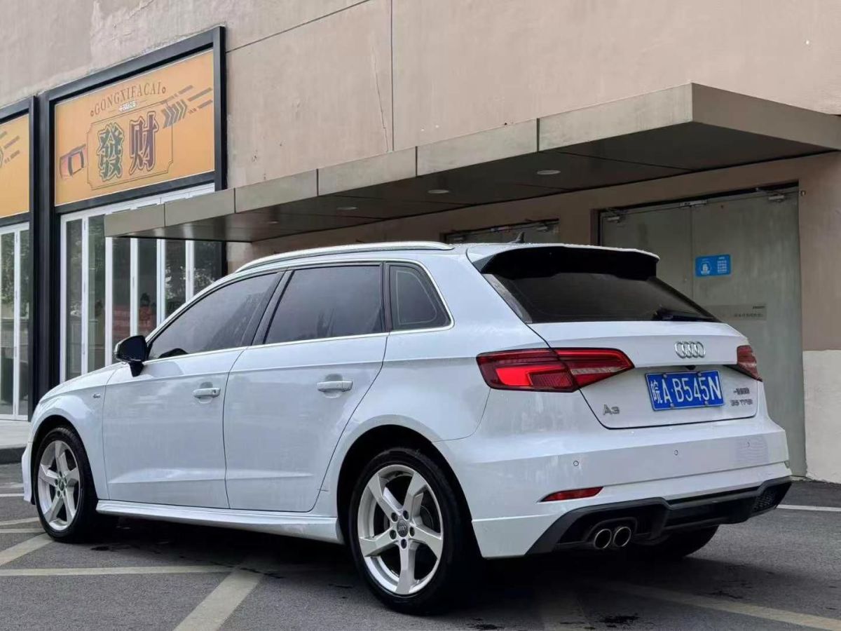 奧迪 奧迪A3  2019款 A3 35TFSI Limousine時(shí)尚型圖片