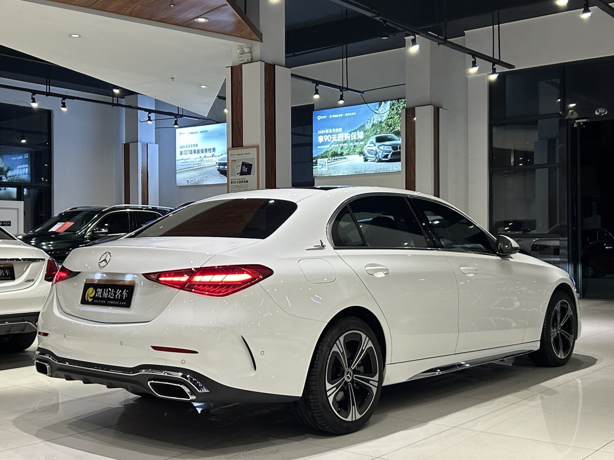 奔驰 奔驰C级  2019款 改款 C 260 L 4MATIC 运动版图片