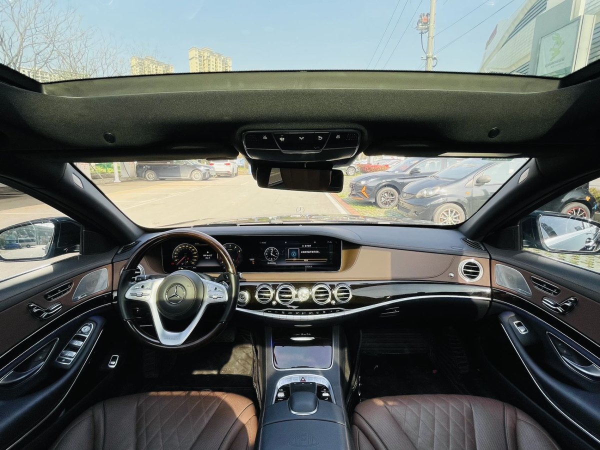 奔驰 迈巴赫S级  2019款 改款 S 560 4MATIC图片