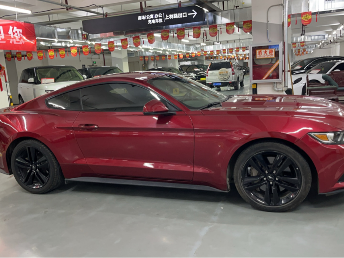 2016年9月福特 Mustang  2017款 2.3T 性能版