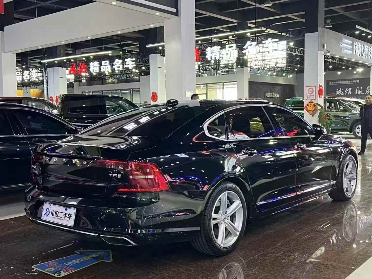 沃爾沃 S90  2019款 T4 智逸版圖片