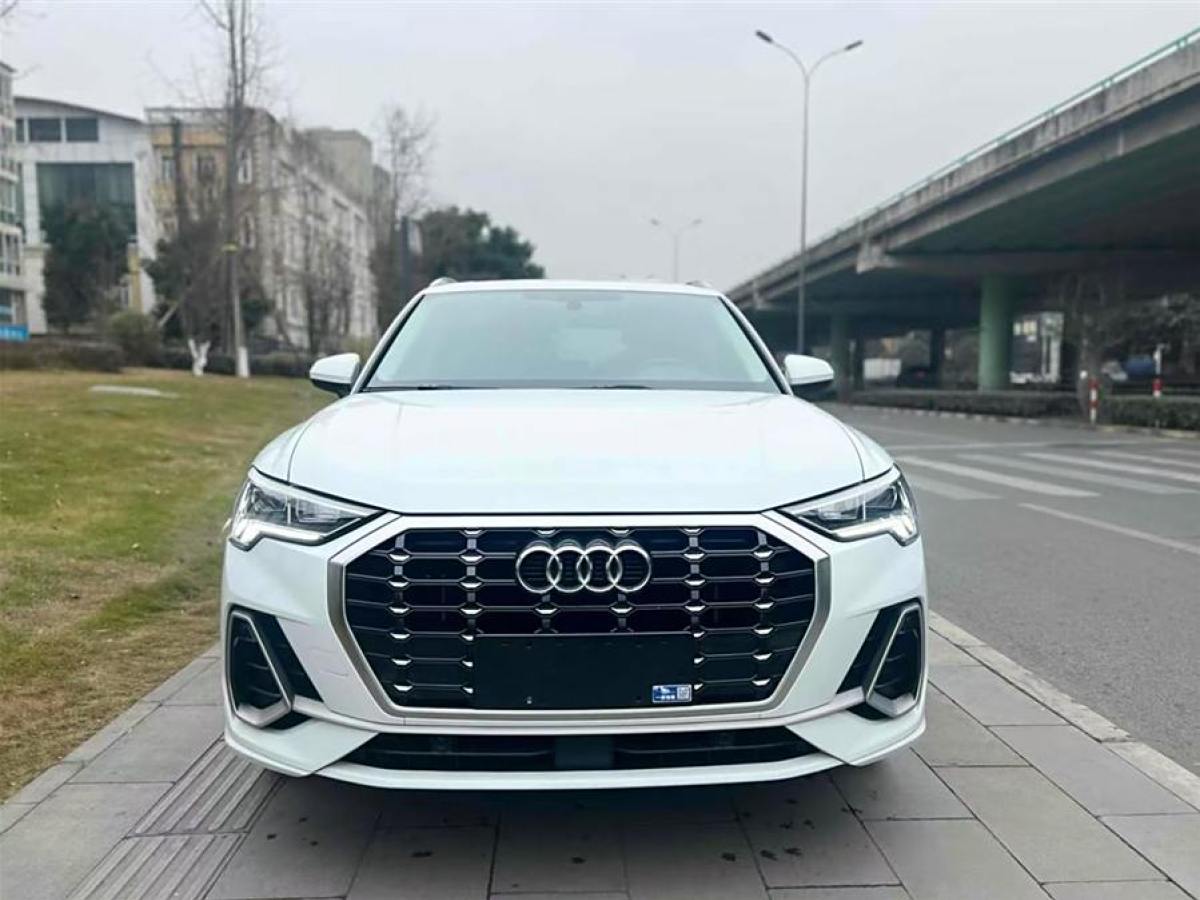 奧迪 奧迪Q3  2020款 35 TFSI 時尚動感型圖片