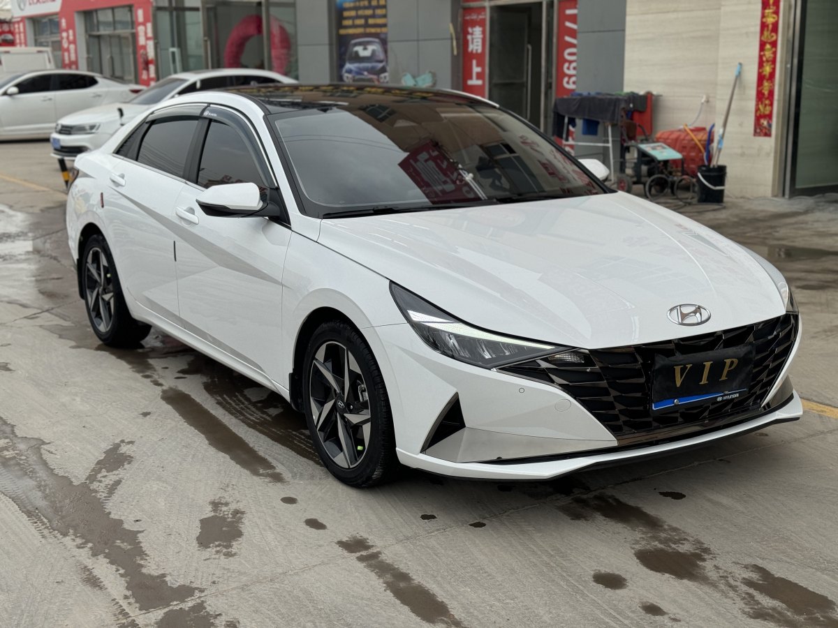 現(xiàn)代 伊蘭特  2023款 1.5L CVT LUX尊貴版圖片