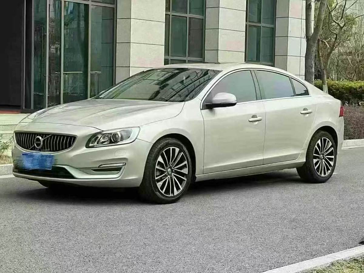 沃爾沃 S60  2017款 L 2.0T T4 智遠(yuǎn)版圖片