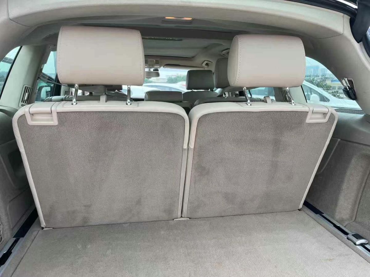 奧迪 奧迪Q7  2010款 3.0 TDI quattro 領先型圖片