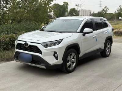 2023年4月 豐田 RAV4 榮放 2.0L CVT兩驅(qū)風(fēng)尚版圖片