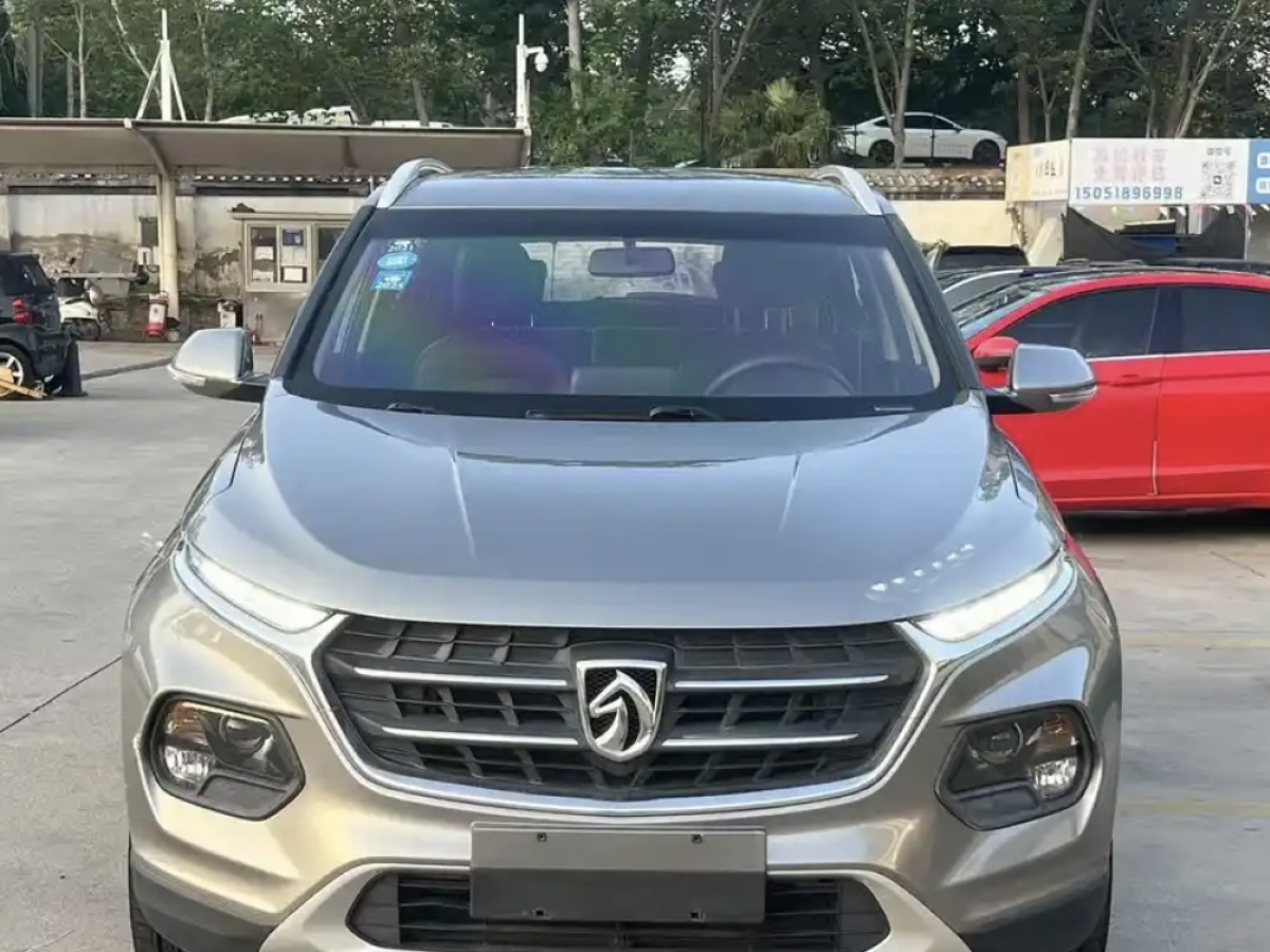 寶駿 310W 圖片