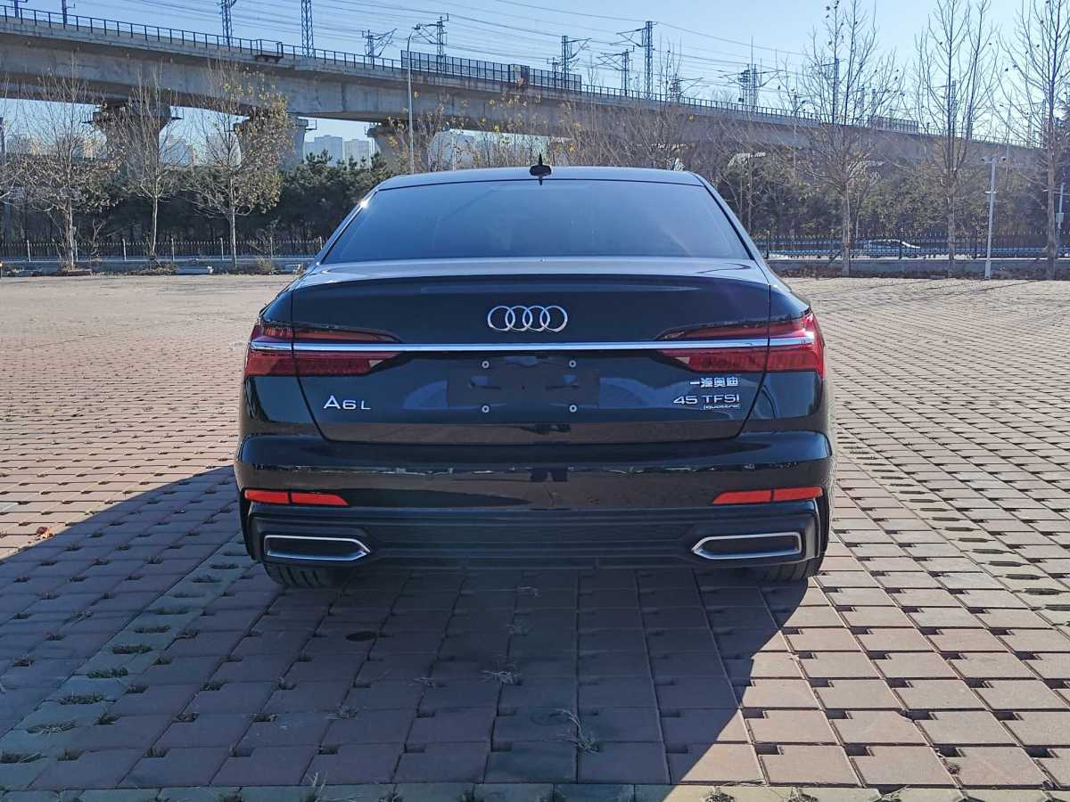 奧迪 奧迪A6L  2022款 45 TFSI quattro 臻選動感型圖片