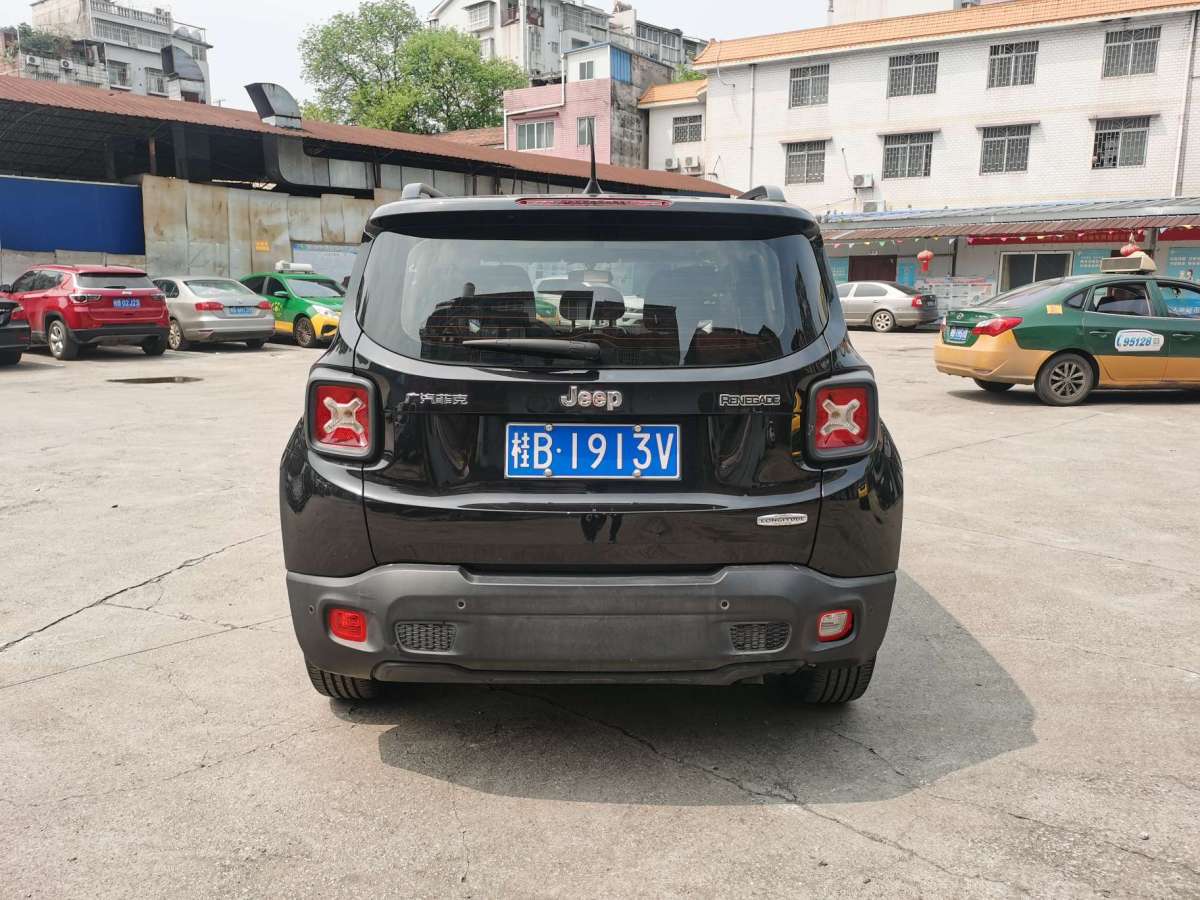 Jeep 自由侠  2017款 180T 手动动能版图片