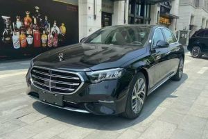 奔馳E級 奔馳 E 260 L
