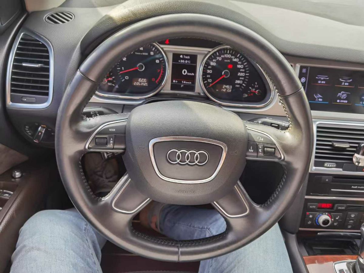 奧迪 奧迪Q7  2014款 Q7 中東版圖片
