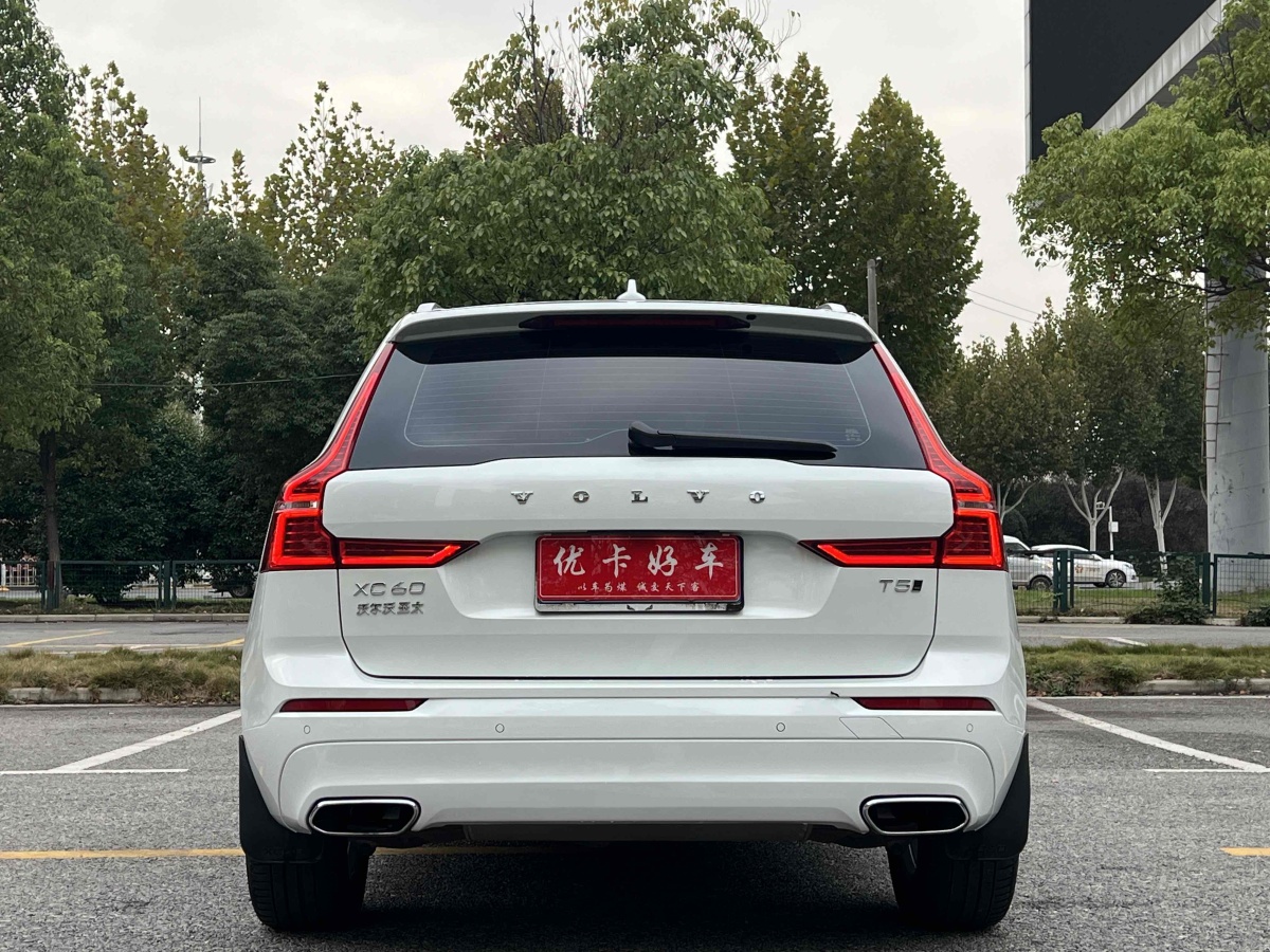 沃爾沃 XC60  2019款  T5 四驅(qū)智逸版 國VI圖片