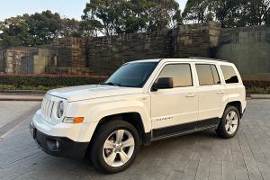 自由客 Jeep 2.4L 豪華導航版