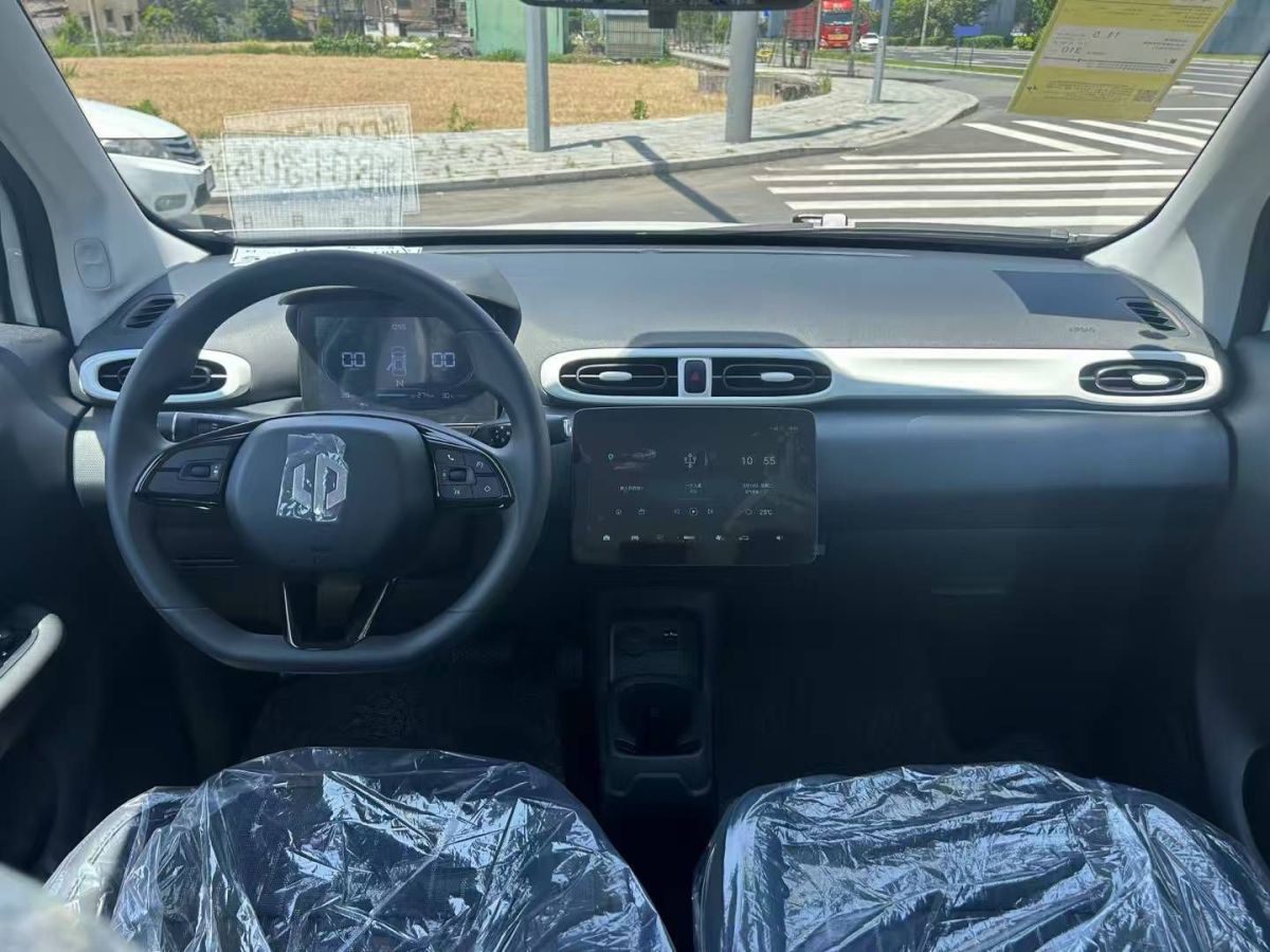 零跑 零跑T03  2025款 310舒享版圖片