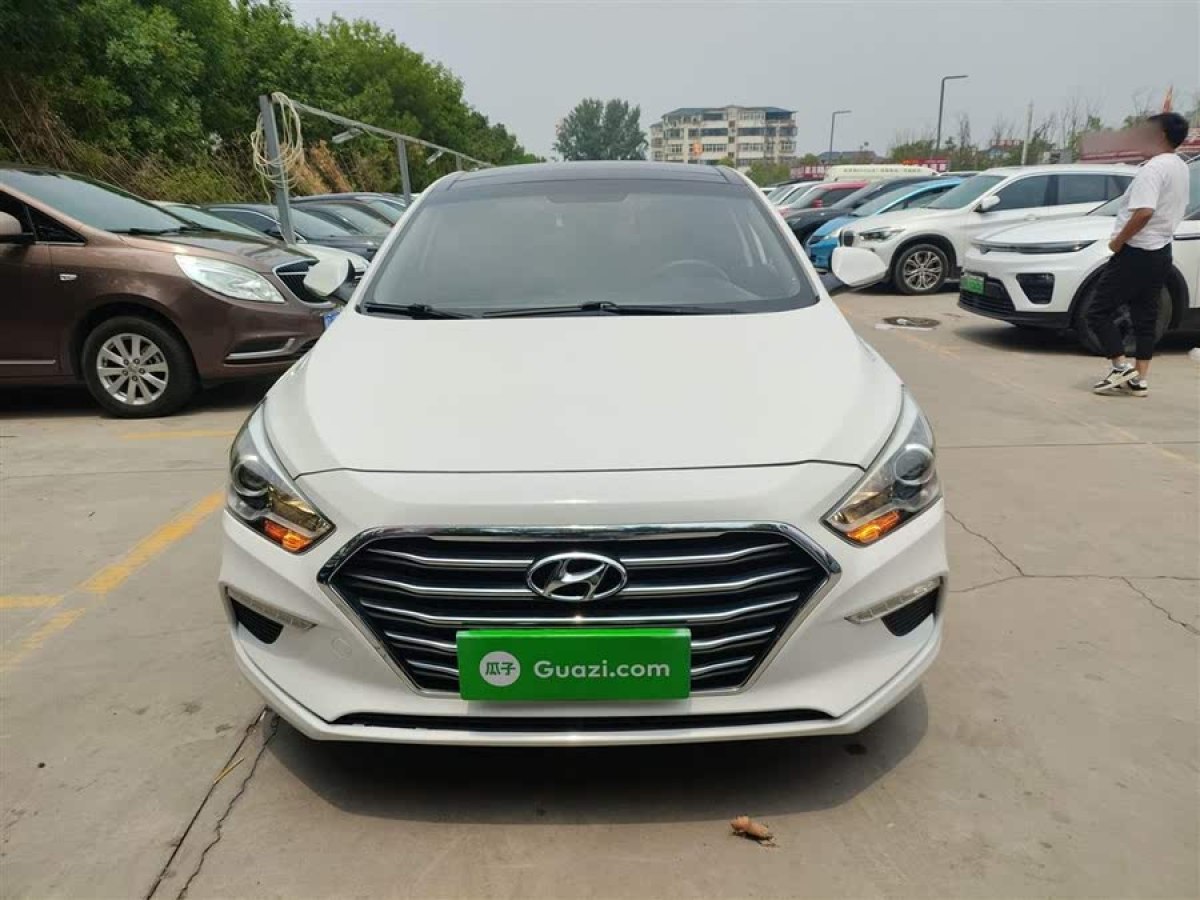 現(xiàn)代 名圖  2017款 1.6T 自動(dòng)智能型GLS 國(guó)VI圖片