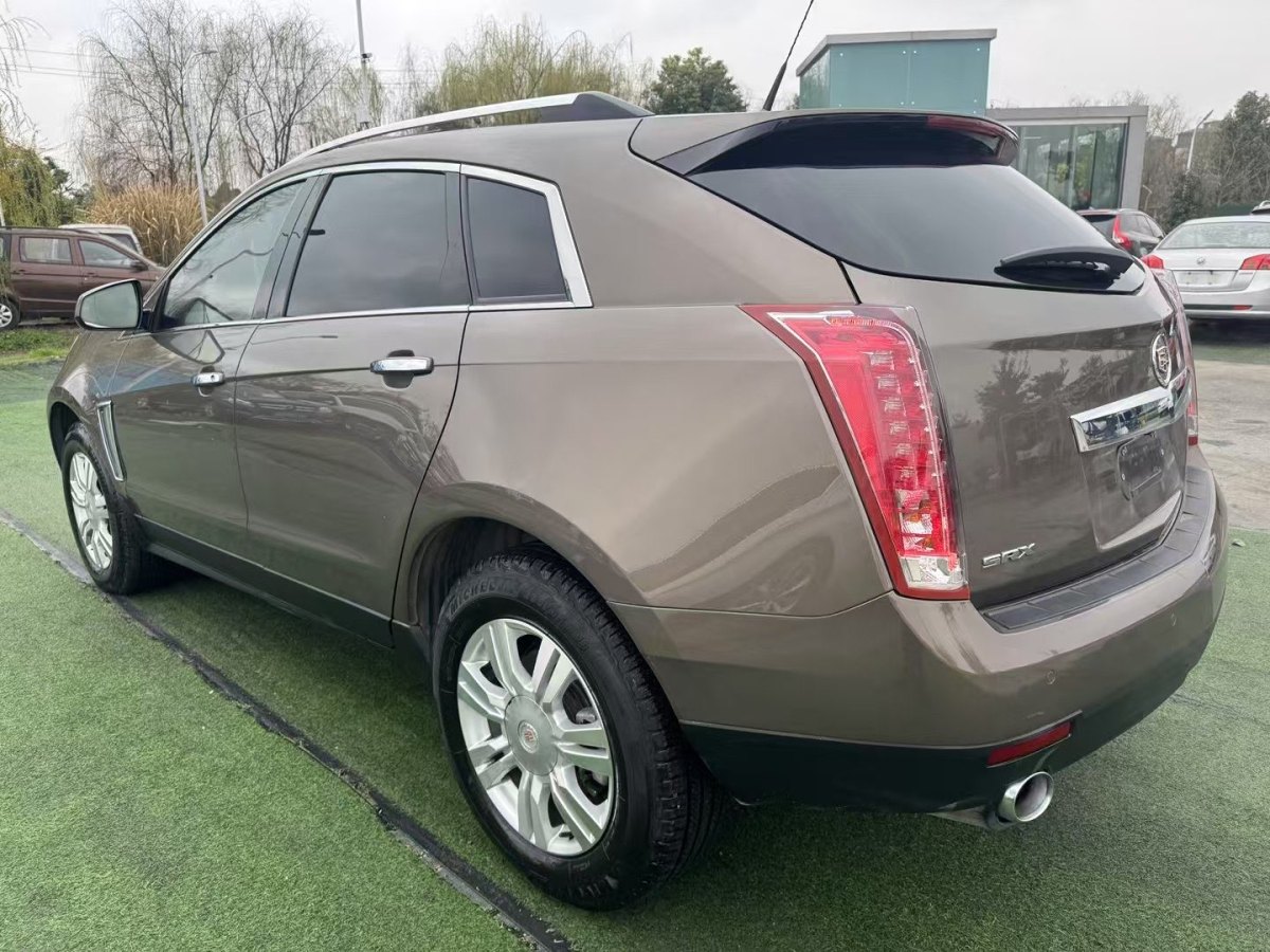 凱迪拉克 SRX  2015款 3.0L 精英型圖片