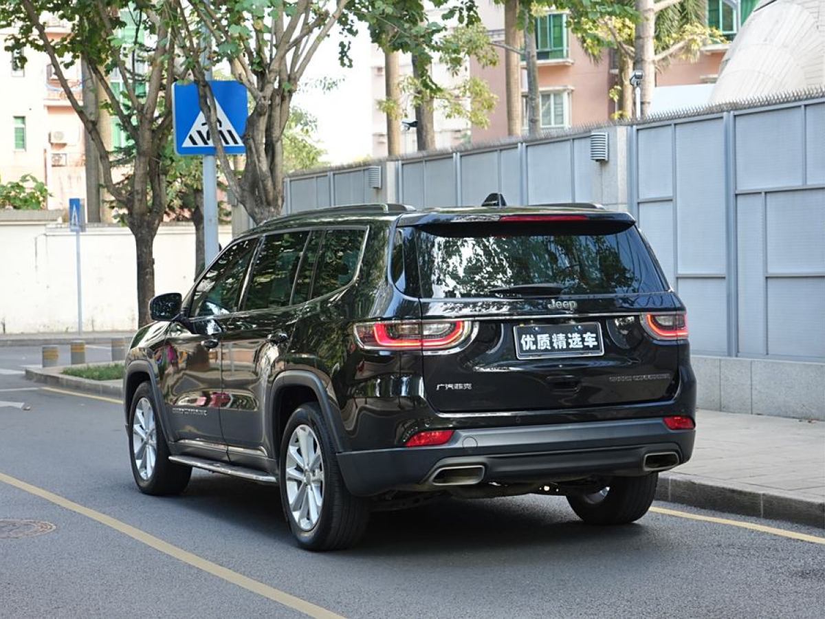 Jeep 大指揮官  2020款 2.0T 兩驅(qū)精英版圖片