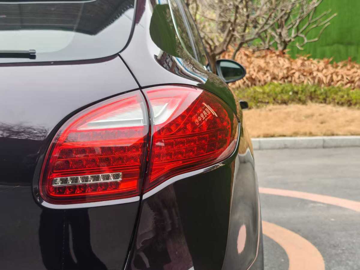 保時(shí)捷 Cayenne  2011款 Cayenne 3.0T圖片