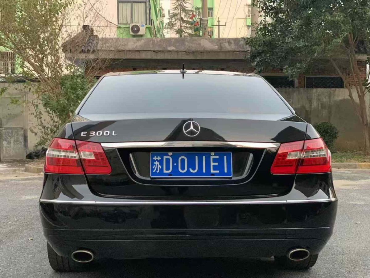 奔馳 奔馳E級  2013款 E 260 L CGI優(yōu)雅型圖片