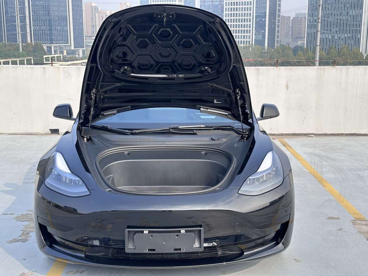 特斯拉 Model Y  2022款 改款 后輪驅(qū)動版圖片