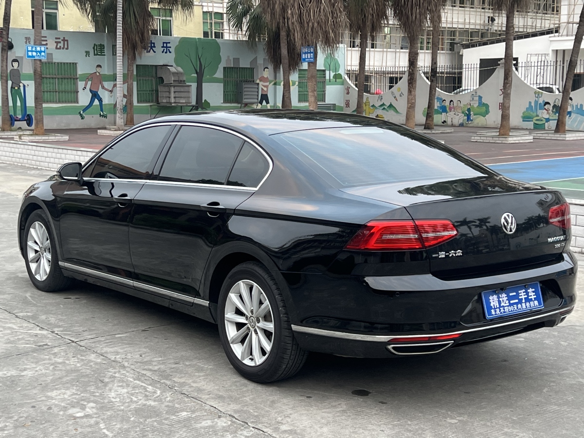 大眾 邁騰  2019款  330TSI DSG 領(lǐng)先型 國(guó)VI圖片