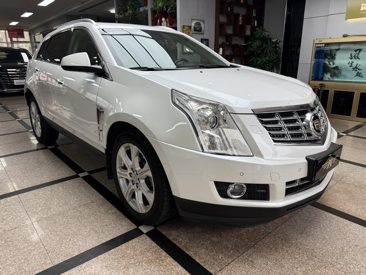 凱迪拉克 SRX  2013款 3.0L 領(lǐng)先型圖片