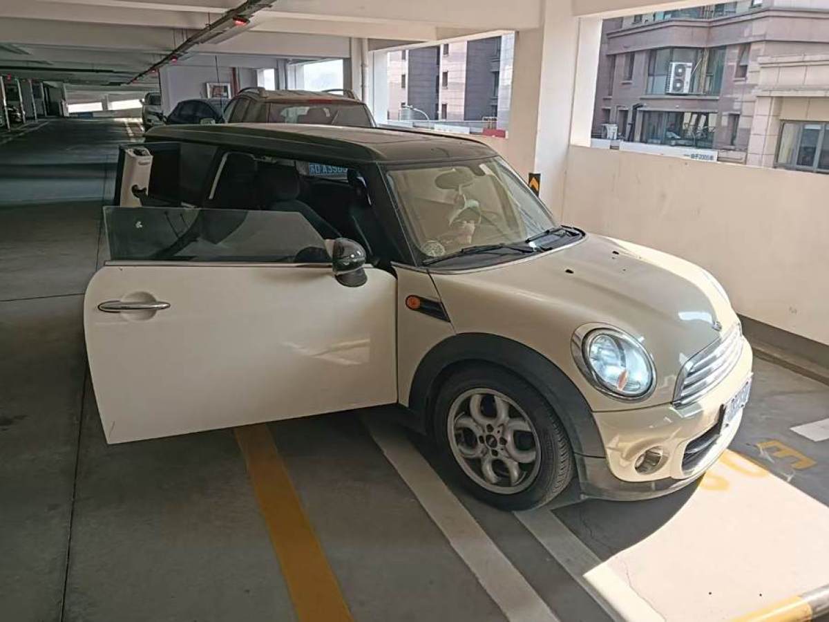 MINI CLUBMAN  2011款 1.6L COOPER Fun圖片