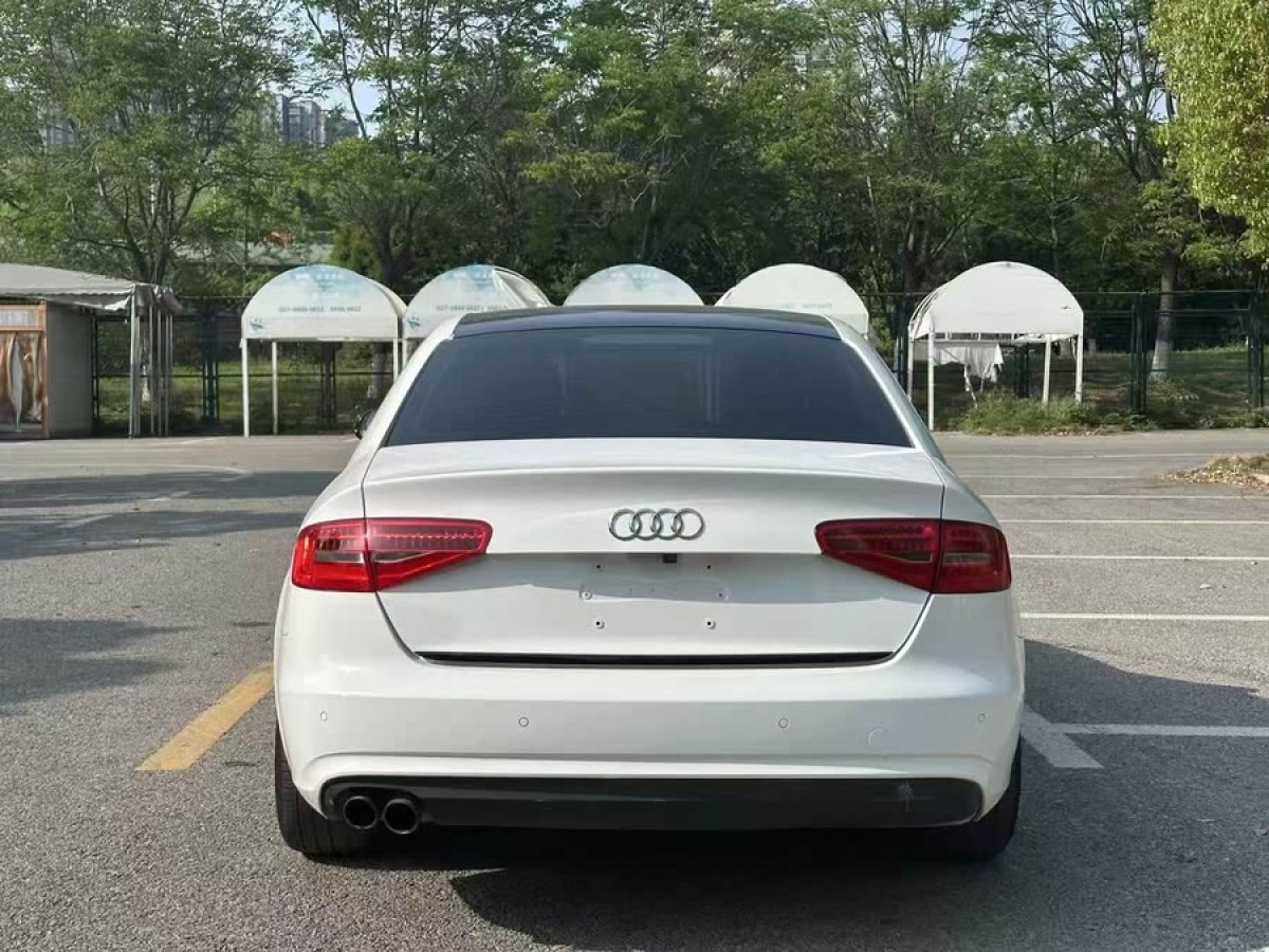奧迪 奧迪A4L  2015款 35 TFSI 自動舒適型圖片