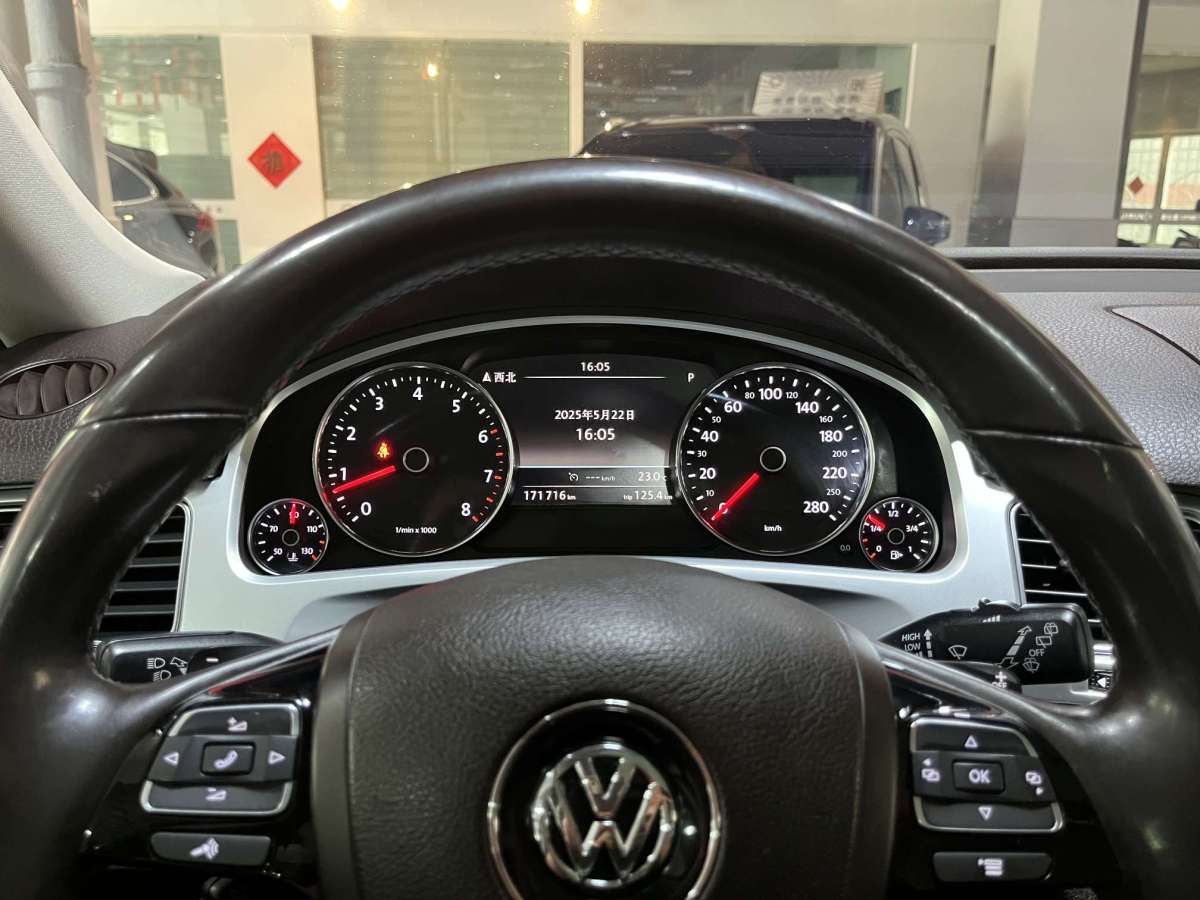 大眾 途銳  2016款 3.0TSI 高配型圖片