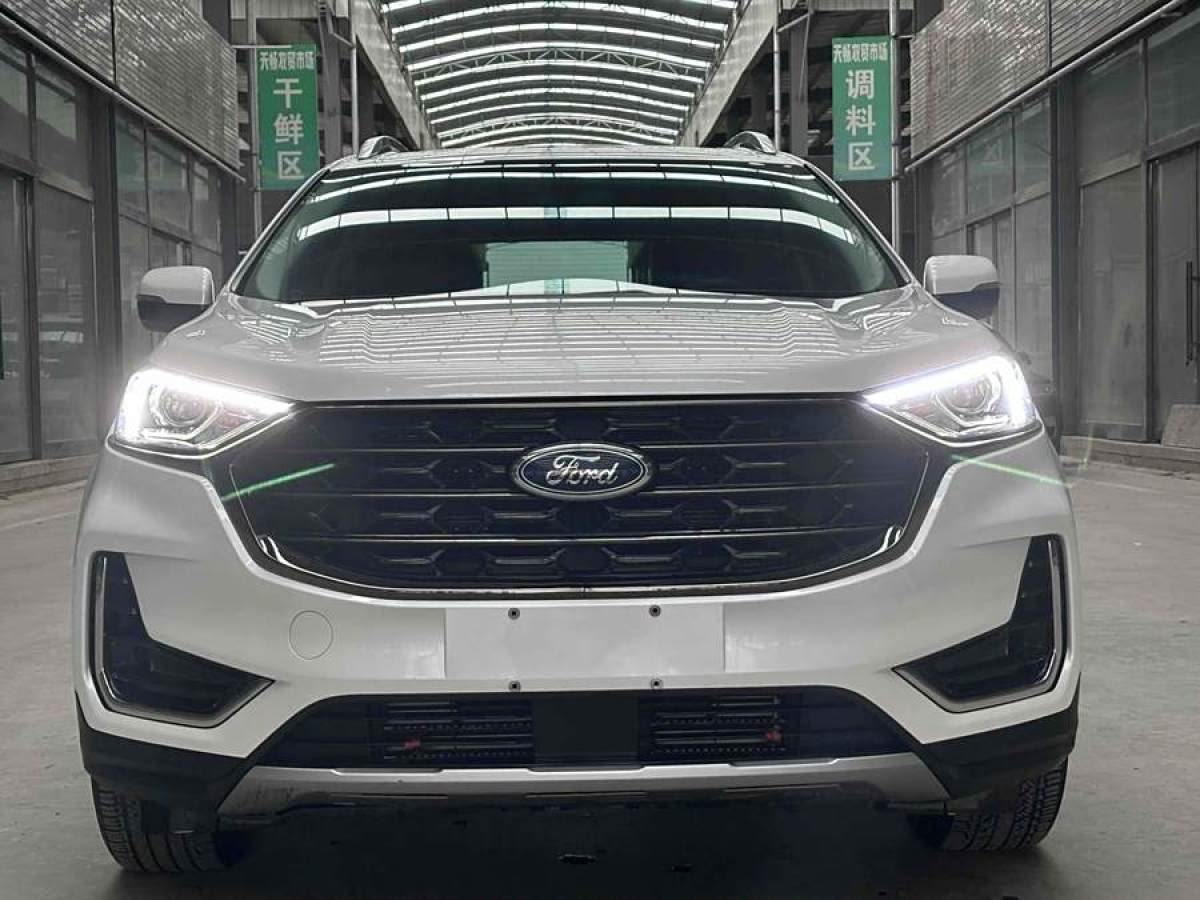 福特 銳界  2021款 PLUS EcoBoost 245 兩驅(qū)鉑銳型 5座圖片