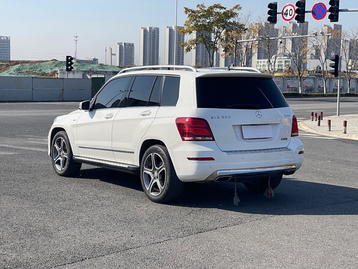 奔馳 奔馳GLK級(jí)  2015款 GLK 300 4MATIC 時(shí)尚型 極致版圖片