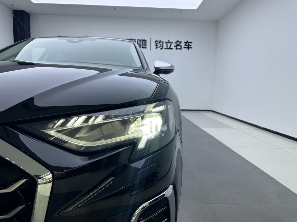 2023年2月奧迪 奧迪A8  2023款 A8L 45 TFSI quattro 豪華型