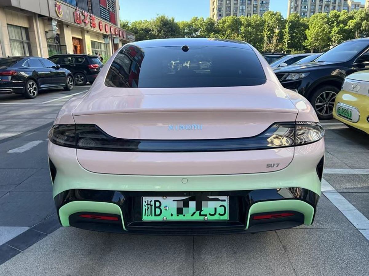 小米 小米SU7  2024款 700km 后驅(qū)標(biāo)準(zhǔn)創(chuàng)始版圖片