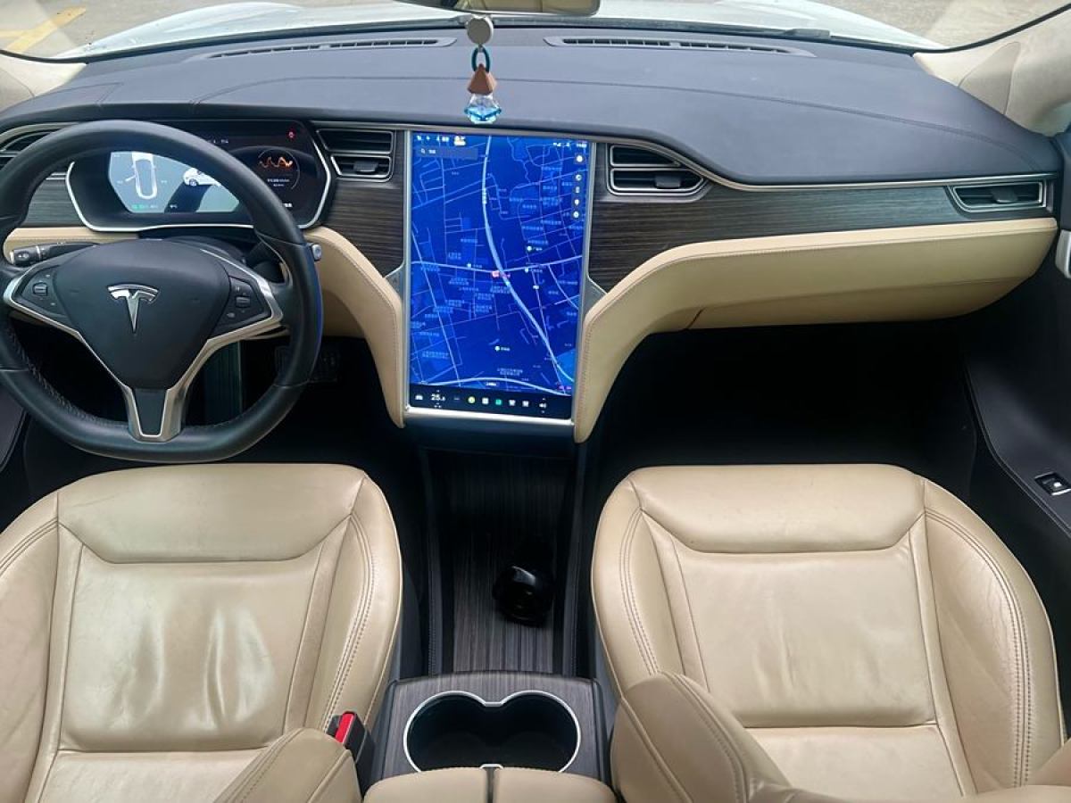 2016年6月特斯拉 Model S  2015款 Model S 70D