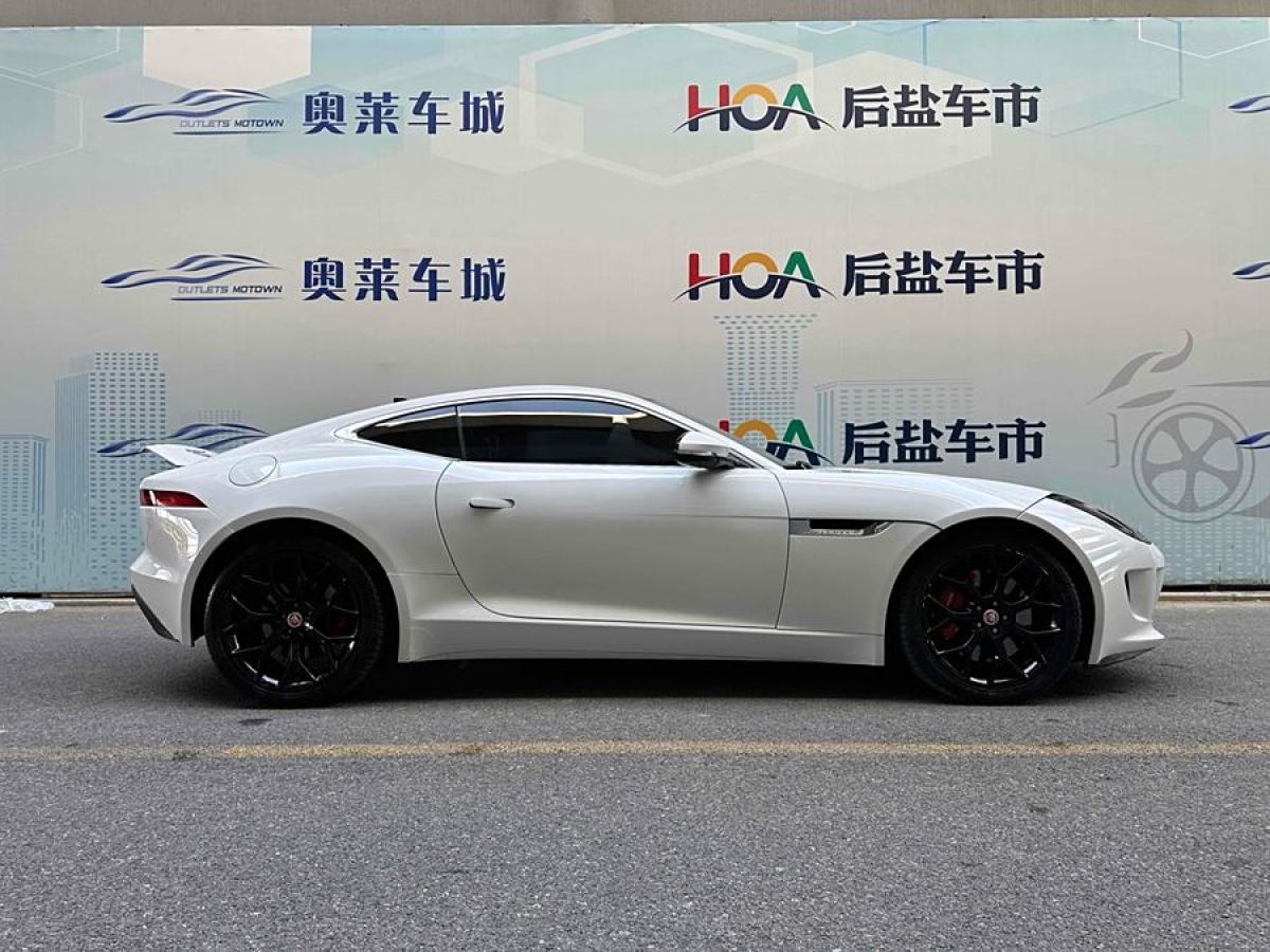 捷豹 F-TYPE  2016款 3.0T 硬頂版圖片