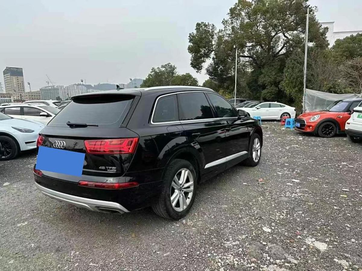 奧迪 奧迪Q7  2016款 45 TFSI 技術(shù)型圖片