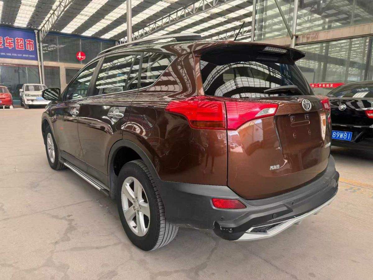 豐田 RAV4 圖片