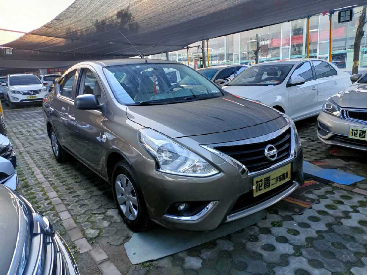 日產(chǎn) 陽(yáng)光  2015款 1.5XE CVT舒適版圖片