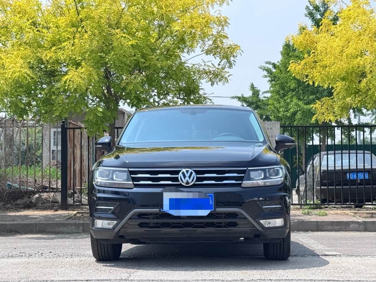 大眾 途觀L  2018款 改款 330TSI 自動(dòng)兩驅(qū)豪華版圖片