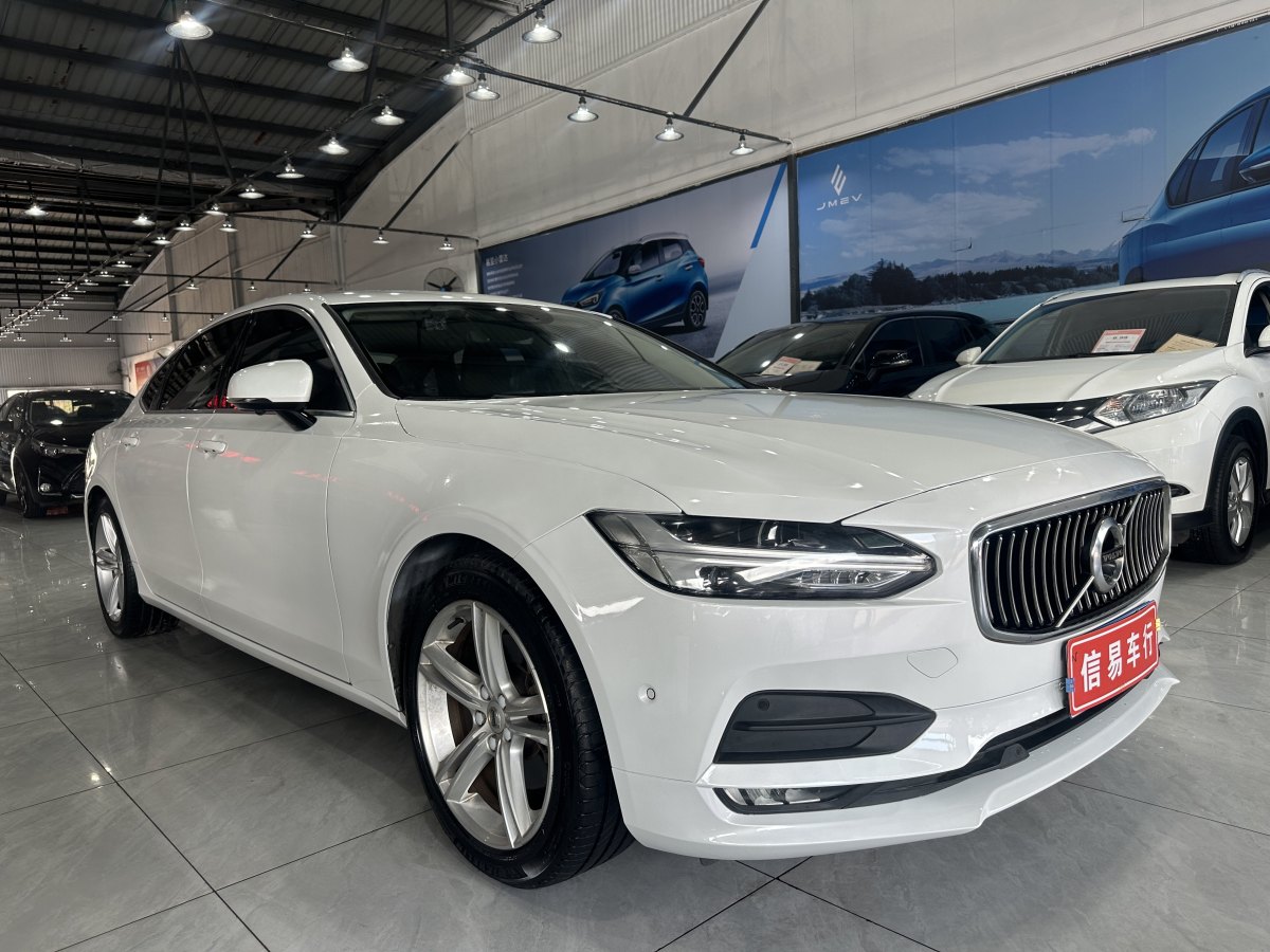 沃爾沃 S90  2018款 T4 智遠(yuǎn)版圖片