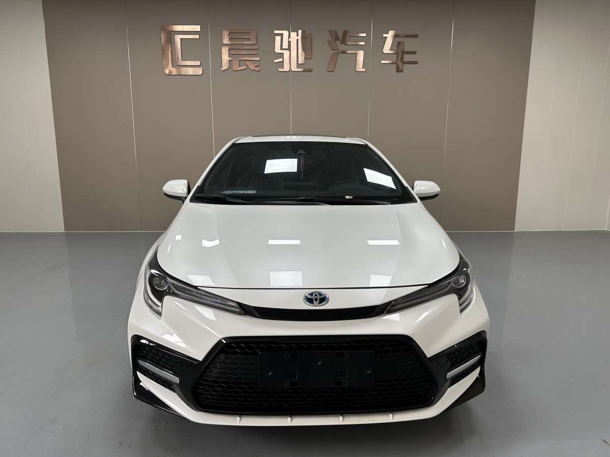 豐田 雷凌  2021款 雙擎 1.8H E-CVT運(yùn)動版圖片